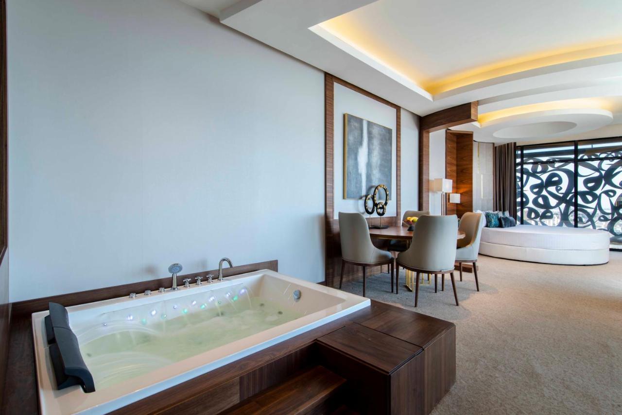 Waw Hotel Suites King Abdullah Road Riyadh Ngoại thất bức ảnh